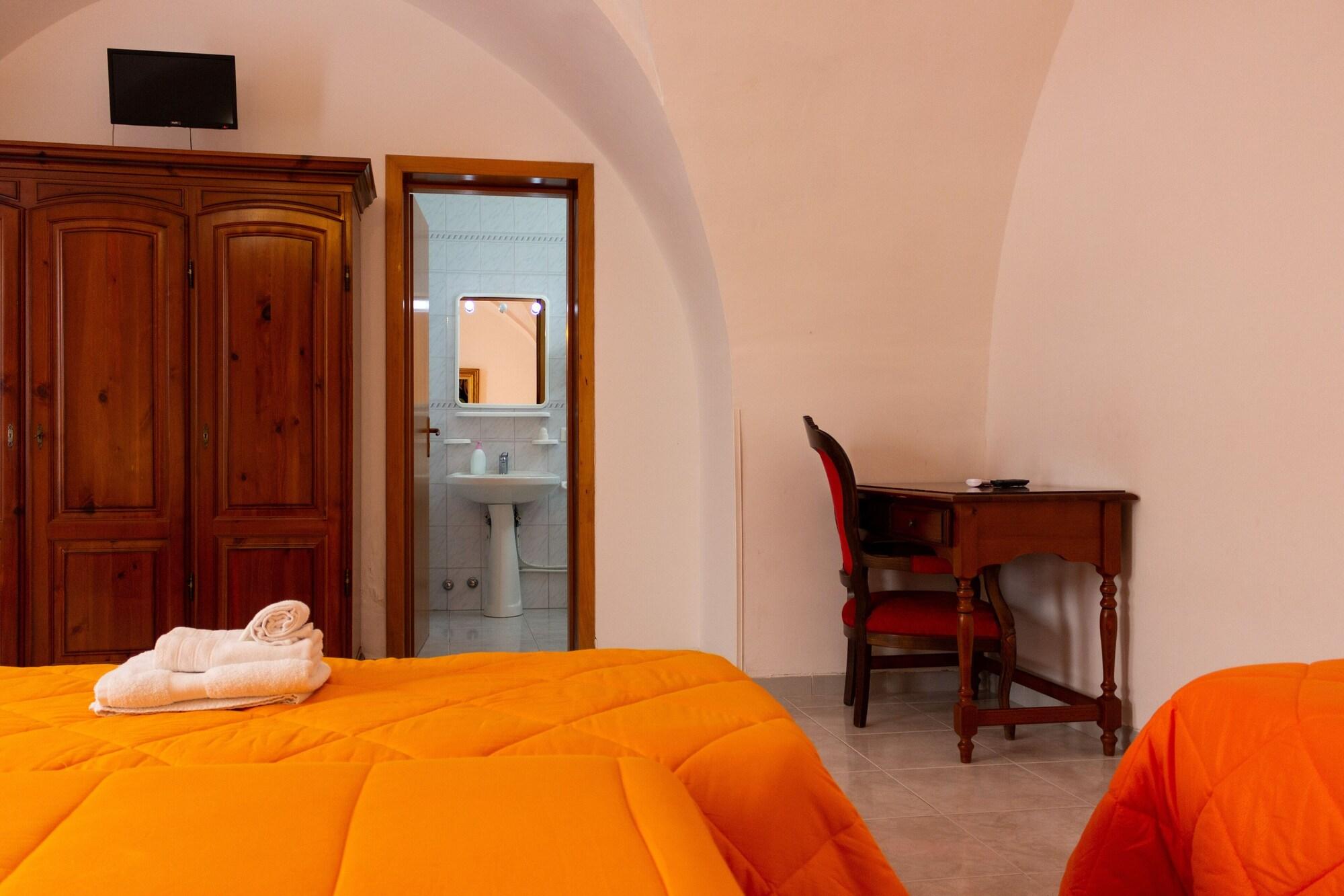 La Masseria Hotel Ristorante Centro Benessere Cocumola Esterno foto